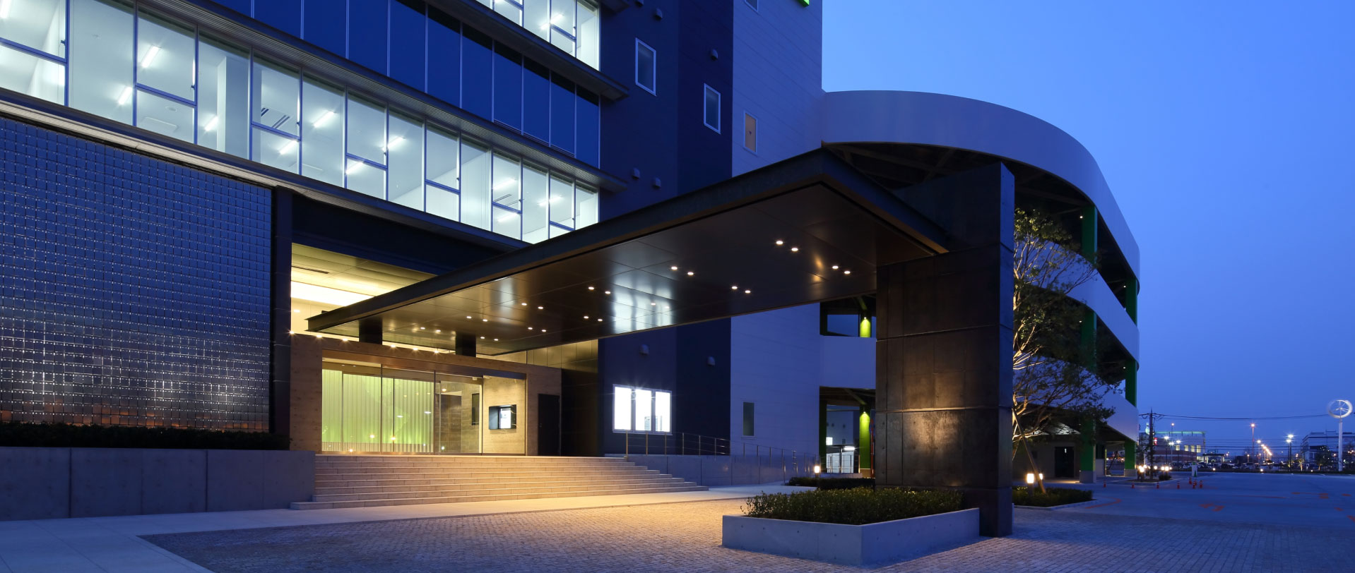 Nearly 100% green certified buildings in Japan